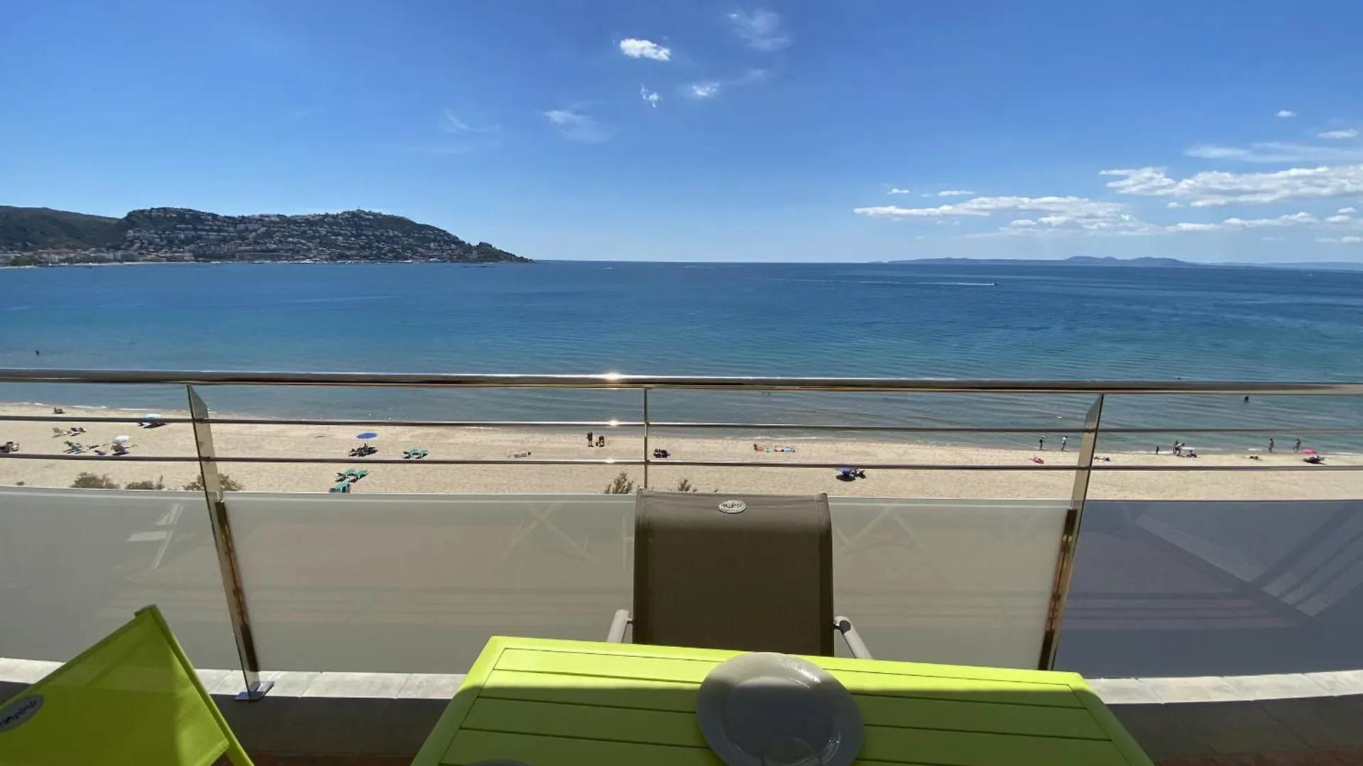 Appartamento Miramar 44 Roses